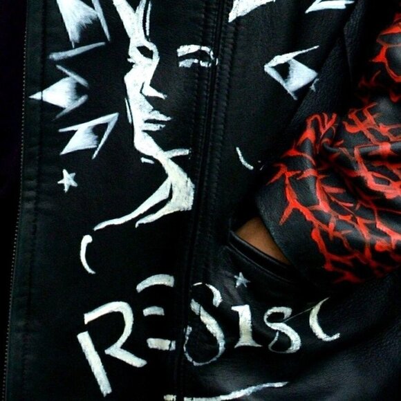 Vintage black leather, hip-length zip up jacket, hand painted retro, rose sz M - Picture 6 of 10